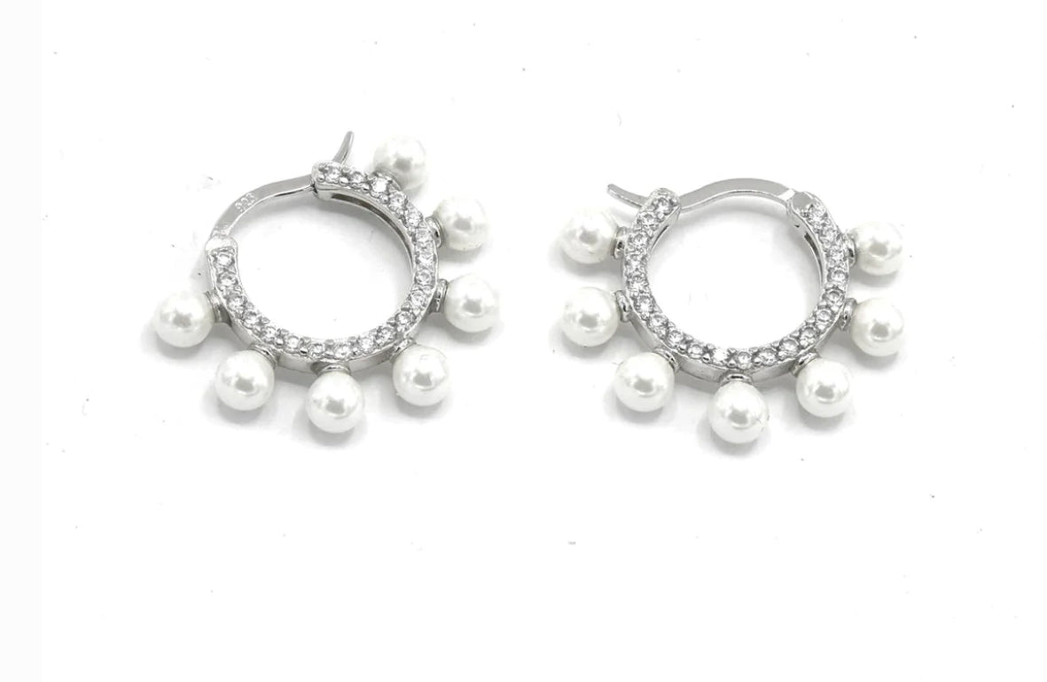 Serena Pearl Earring