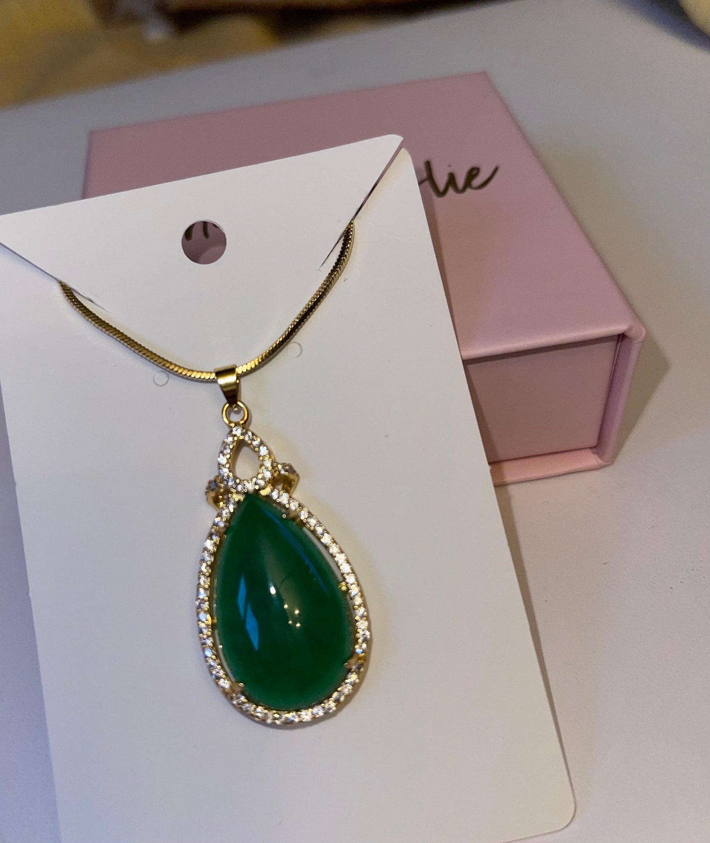 Jade Beauty Necklace