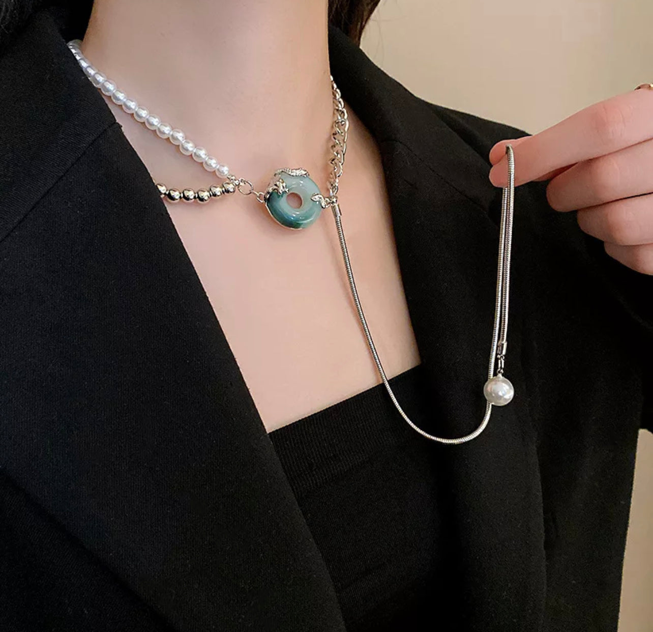 Two Layered Dragon Pearl Necklace