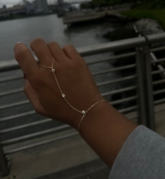 Lana Hand chain