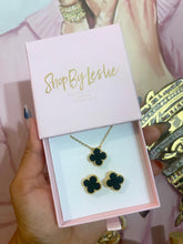 Load image into Gallery viewer, Single Clove Necklace &amp; Earrings
