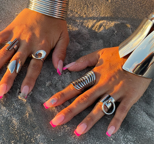 Knuckle Ring