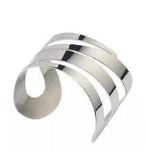 Load image into Gallery viewer, Mulan Cuff Bracelet
