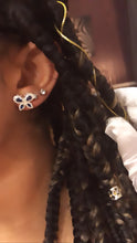Load image into Gallery viewer, Mariposa Studs
