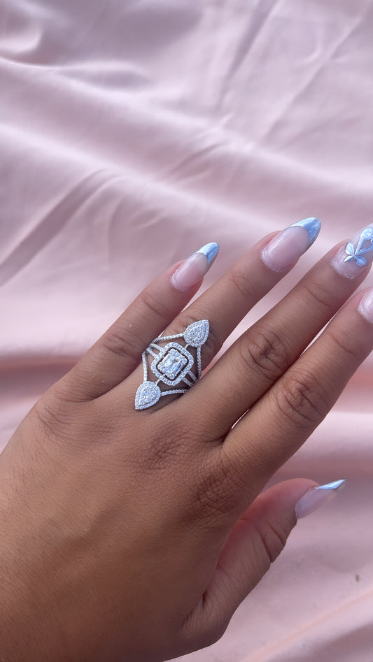 Victoria Ring