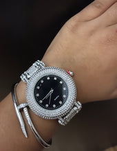 Load image into Gallery viewer, Circle Face Watch
